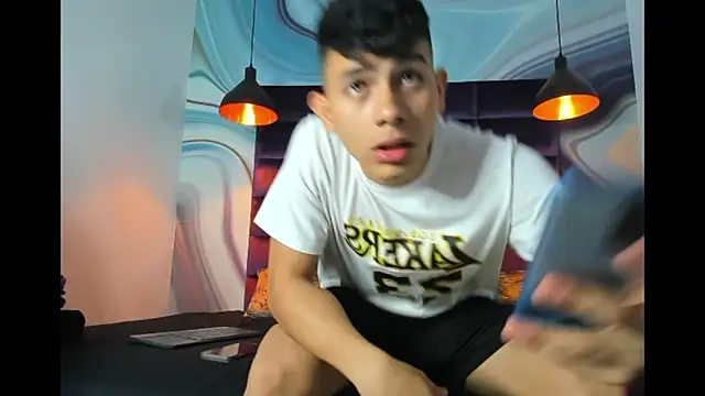 andrew rose  online show from 27, 12, 2024