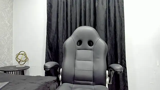 andrew rose  online show from 31, 12, 2024