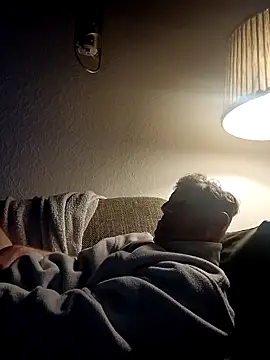 MArciQuarky online show from 5, 3, 2025