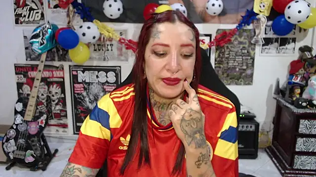 Snapshot of Rollyderolandia666 chatting on 24, 6, 2026 Rollyderolandia666 online show from 24, 6, 2026