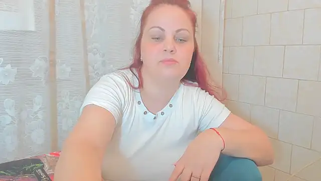 Snapshot of Adelamilfsex chatting on 3, 12, 2024 Adelamilfsex online show from 3, 12, 2024