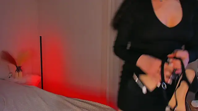 SelenaaSky online show from 18, 1, 2025