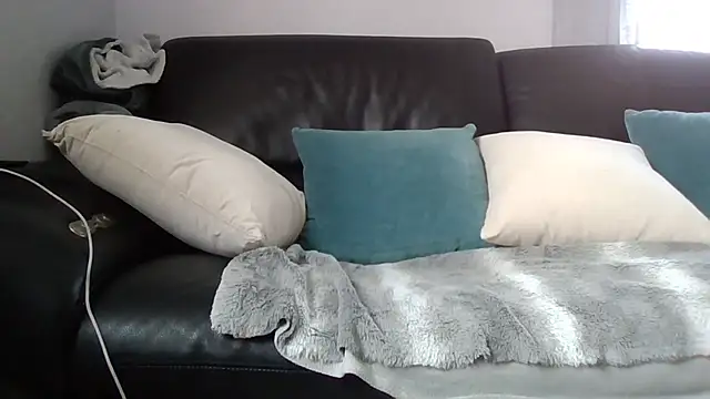 Snapshot of Au_plaisir_des_femmes chatting on 25, 2, 2026 Au plaisir des femmes online show from 25, 2, 2026