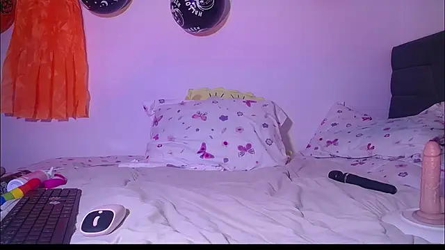 Yinn Silver online show from 17, 10, 2025