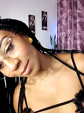 Snapshot of Charlotte_Bayron chatting on 13, 1, 2025 Charlotte Bayron online show from 13, 1, 2025