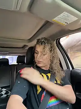 Georgiafox online show from 23, 10, 2025