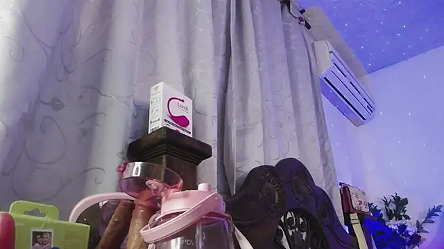 SexyLuna   online show from 22, 2, 2025