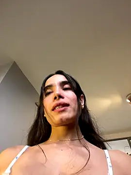 Snapshot of Irish_Collins chatting on 25, 9, 2025 Irish Collins online show from 25, 9, 2025