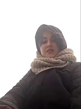 Erotic Synth Goddess online show from 7, 2, 2025