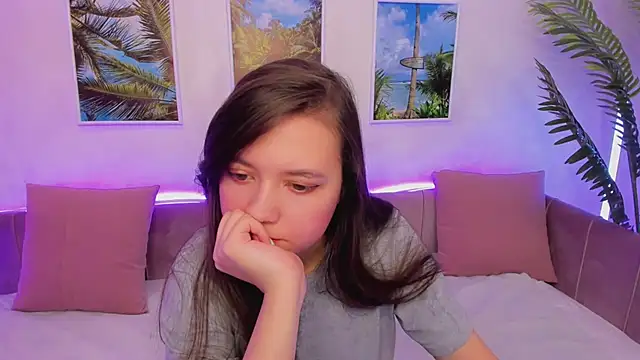 Snapshot of Lina_Brownie chatting on 15, 1, 2025 Lina Brownie online show from 15, 1, 2025