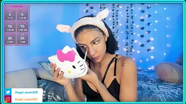 Angel owen1 online show from 5, 1, 2025