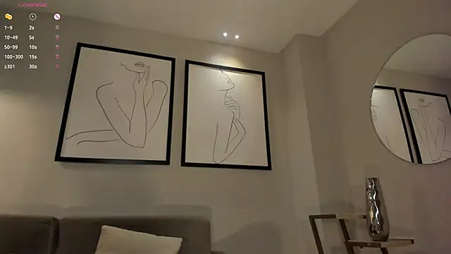Snapshot of CharlotteCox_ chatting on 9, 12, 2024 CharlotteCox online show from 9, 12, 2024