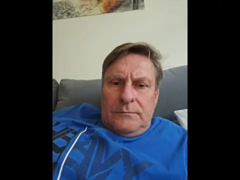 Snapshot of johnnym1 chatting on 9, 3, 2026 johnnym1 online show from 9, 3, 2026