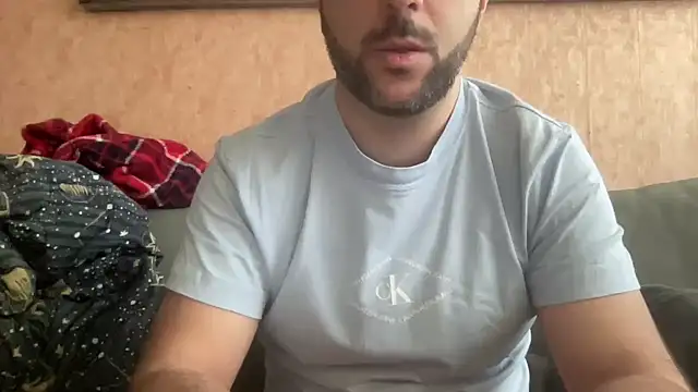 Snapshot of RedDante89 chatting on 14, 12, 2024 RedDante89 online show from 14, 12, 2024