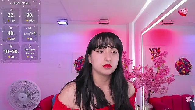 Snapshot of Miss_dolly_ chatting on 11, 2, 2025 Miss dolly online show from 11, 2, 2025