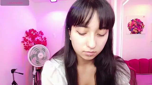 Snapshot of Miss_dolly_ chatting on 9, 5, 2026 Miss dolly online show from 9, 5, 2026