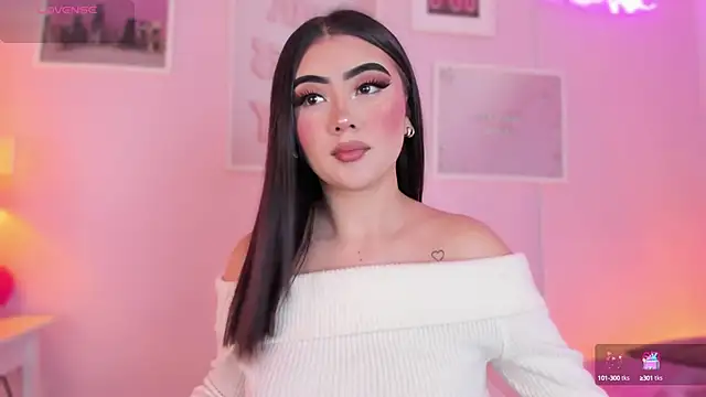 Snapshot of little-natt chatting on 28, 12, 2024 little-natt online show from 28, 12, 2024