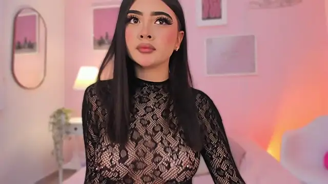 Snapshot of little-natt chatting on 8, 2, 2025 little-natt online show from 8, 2, 2025