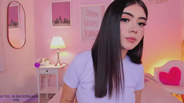 Snapshot of little-natt chatting on 18, 2, 2025 little-natt online show from 18, 2, 2025