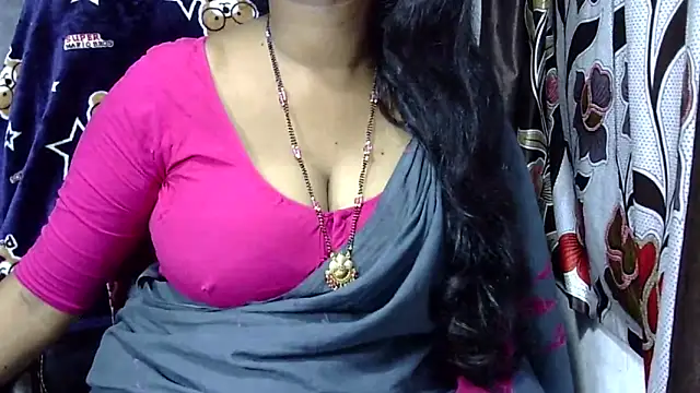 Snapshot of samyukthapuretelugu chatting on 18, 3, 2025 samyukthapuretelugu online show from 18, 3, 2025