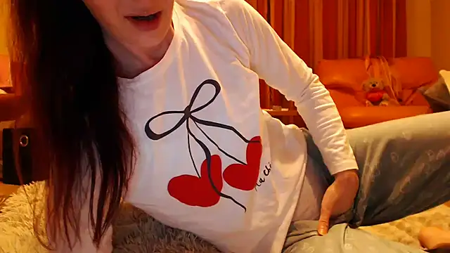 Snapshot of LovelyAndraGirl chatting on 9, 7, 2026 LovelyAndraGirl online show from 9, 7, 2026