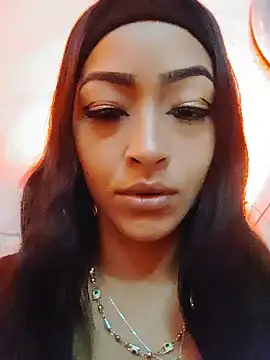 latiinahot online show from 5, 8, 2026