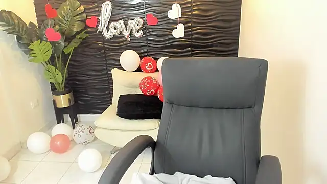 sofia 44 online show from 18, 2, 2025