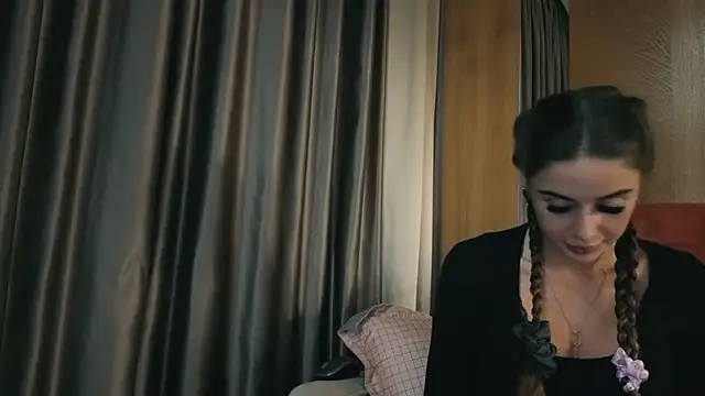 your bunnygirl online show from 17, 10, 2025