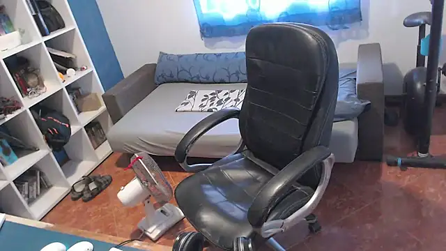 ravingr4d4 online show from 25, 9, 2025