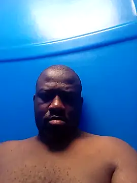 Snapshot of Robzevyrus chatting on 17, 10, 2025 Robzevyrus online show from 17, 10, 2025