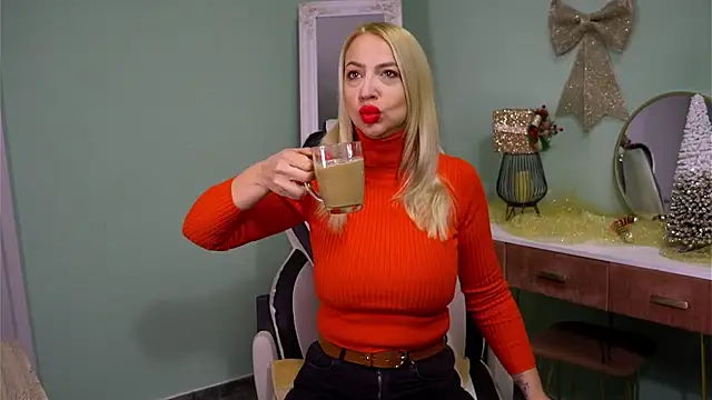 CelineConner online show from 23, 12, 2024