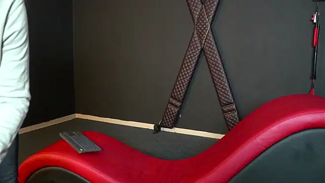 CelineConner online show from 10, 2, 2025