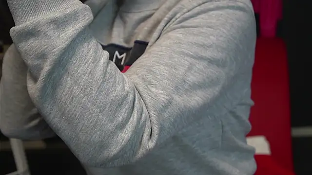 CelineConner online show from 7, 10, 2025