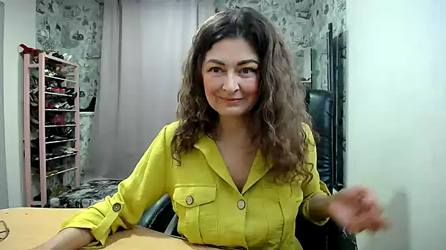 Helen1974 online show from 27, 4, 2026