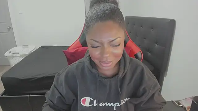 Snapshot of demi_xoxo chatting on 7, 7, 2026 demi xoxo online show from 7, 7, 2026