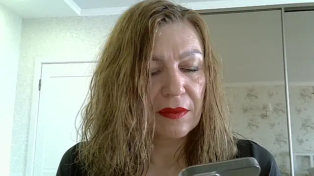 Alexandra-Rosee online show from 2, 4, 2026