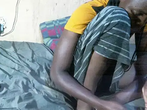 cute naimah online show from 5, 3, 2025
