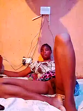 cute naimah online show from 27, 11, 2025