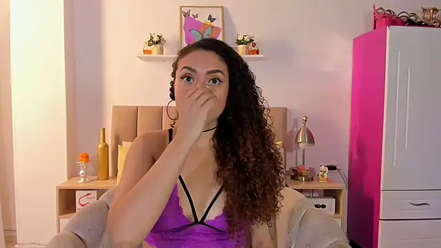 Zoe Gruber online show from 22, 3, 2026