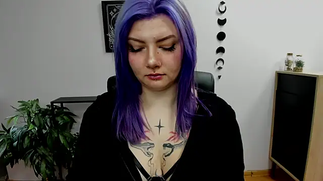 GabbiePerfect online show from 8, 2, 2025