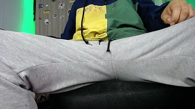 zacwatson  online show from 28, 12, 2024