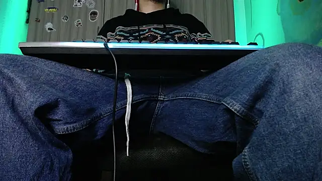 zacwatson  online show from 7, 2, 2025