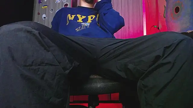 zacwatson  online show from 12, 9, 2025