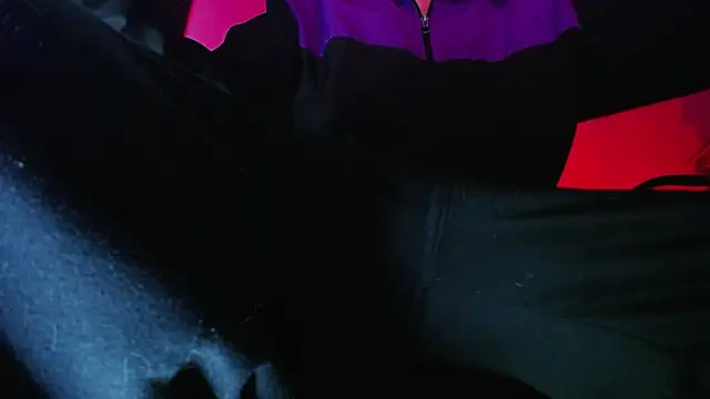 zacwatson  online show from 21, 11, 2025