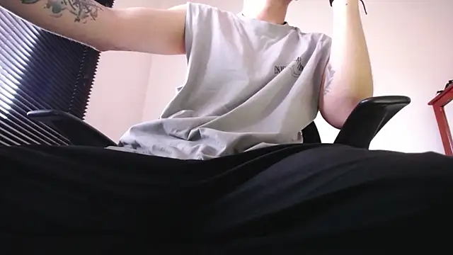 zacwatson  online show from 3, 3, 2026