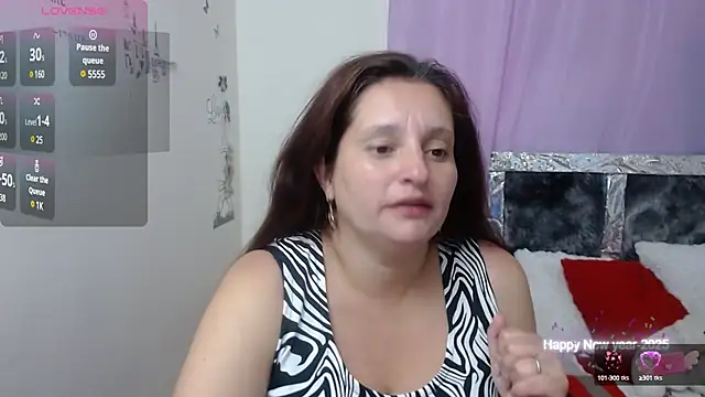 CristialJones  online show from 20, 2, 2025