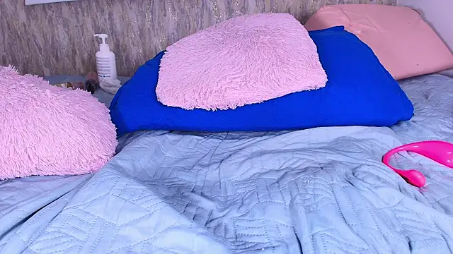 violett lo online show from 22, 3, 2025