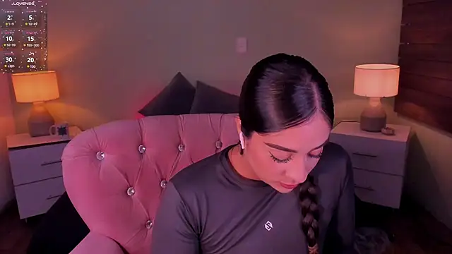 Sussy Bell01 online show from 17, 3, 2025