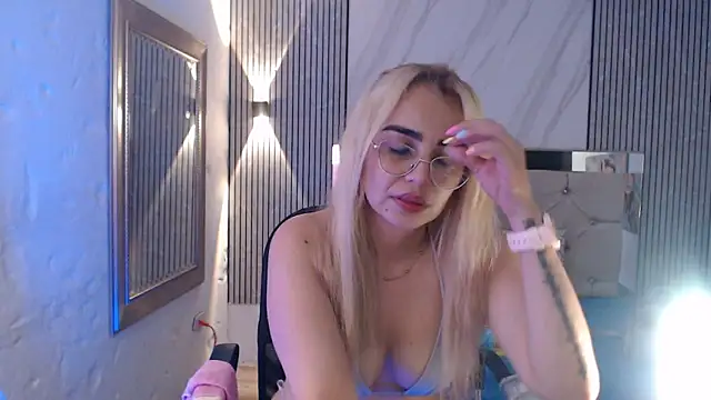 ashley  tylor online show from 17, 3, 2026