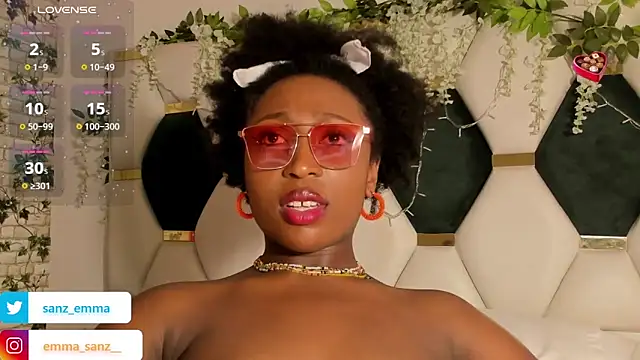 EmmaSanzz  online show from 4, 2, 2025